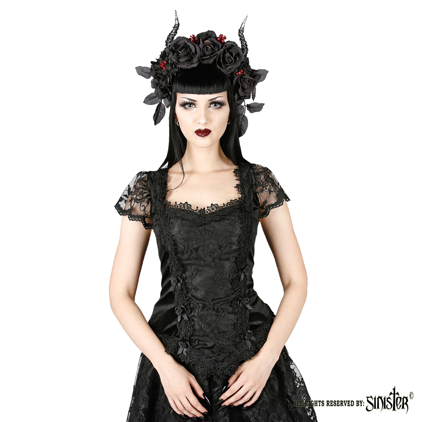 (image for) Sicilian Lace & Velvet Gothic Top